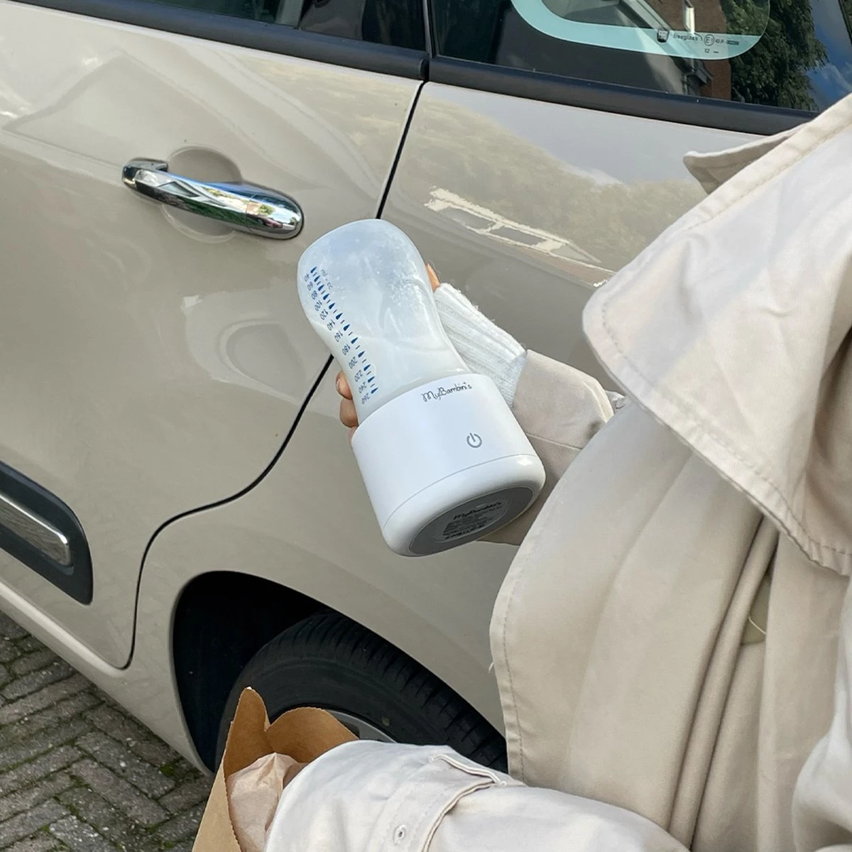 MyBambini's Bottle Warmer Pro™ - Draagbare Baby Flessenwarmer Voor Onderweg - Wit - Geschikt Voor Tommee Tippee - Afbeelding 7