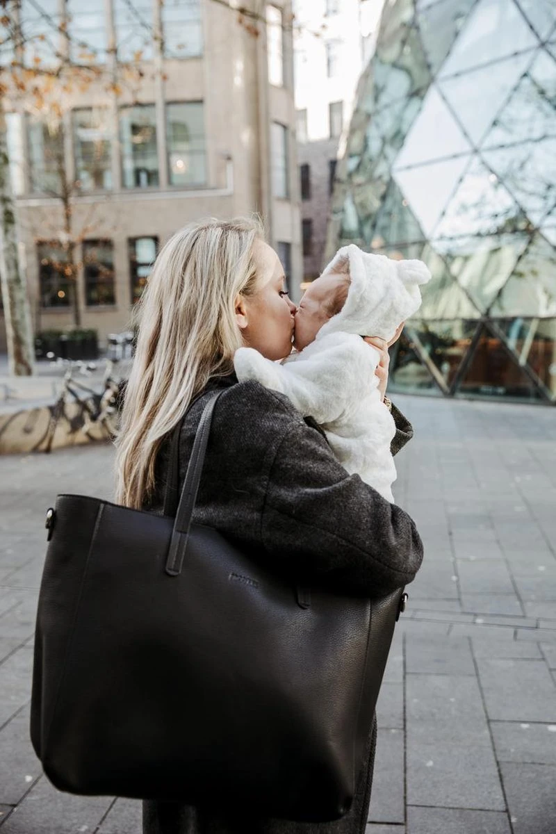 Snoozzz Luiertas Luxe Verzorgingstas – Inclusief Uitneembare Tas Organizer Met Thermovak, Stroller Hooks En Verschoningsmatje - Zwart - Afbeelding 7